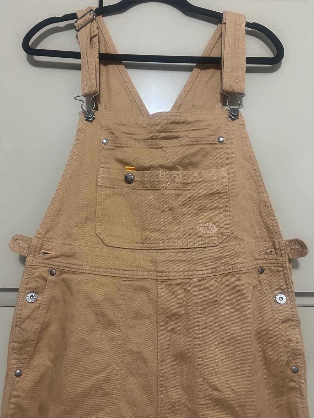 The North Face Overall.Size Medium.Fits Large.Great condition - Picture 2 of 8